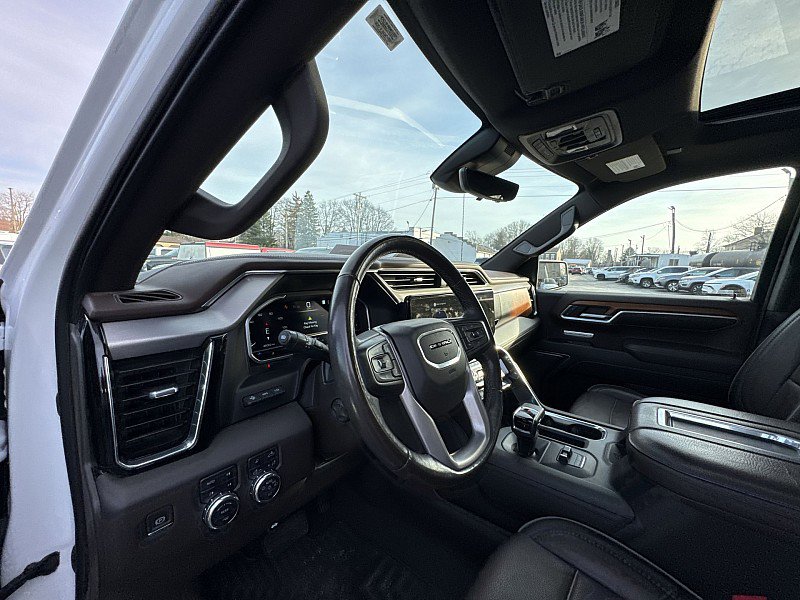 Used 2022 GMC Sierra 1500 Denali w/ Denali Reserve Package image 10