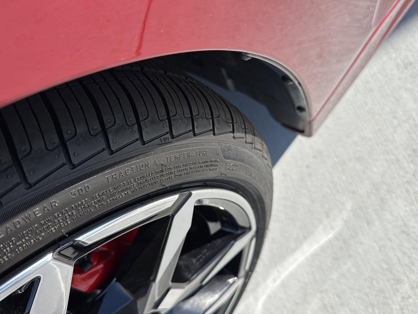 Used 2025 BMW M440i Convertible w/ Premium Package image 31