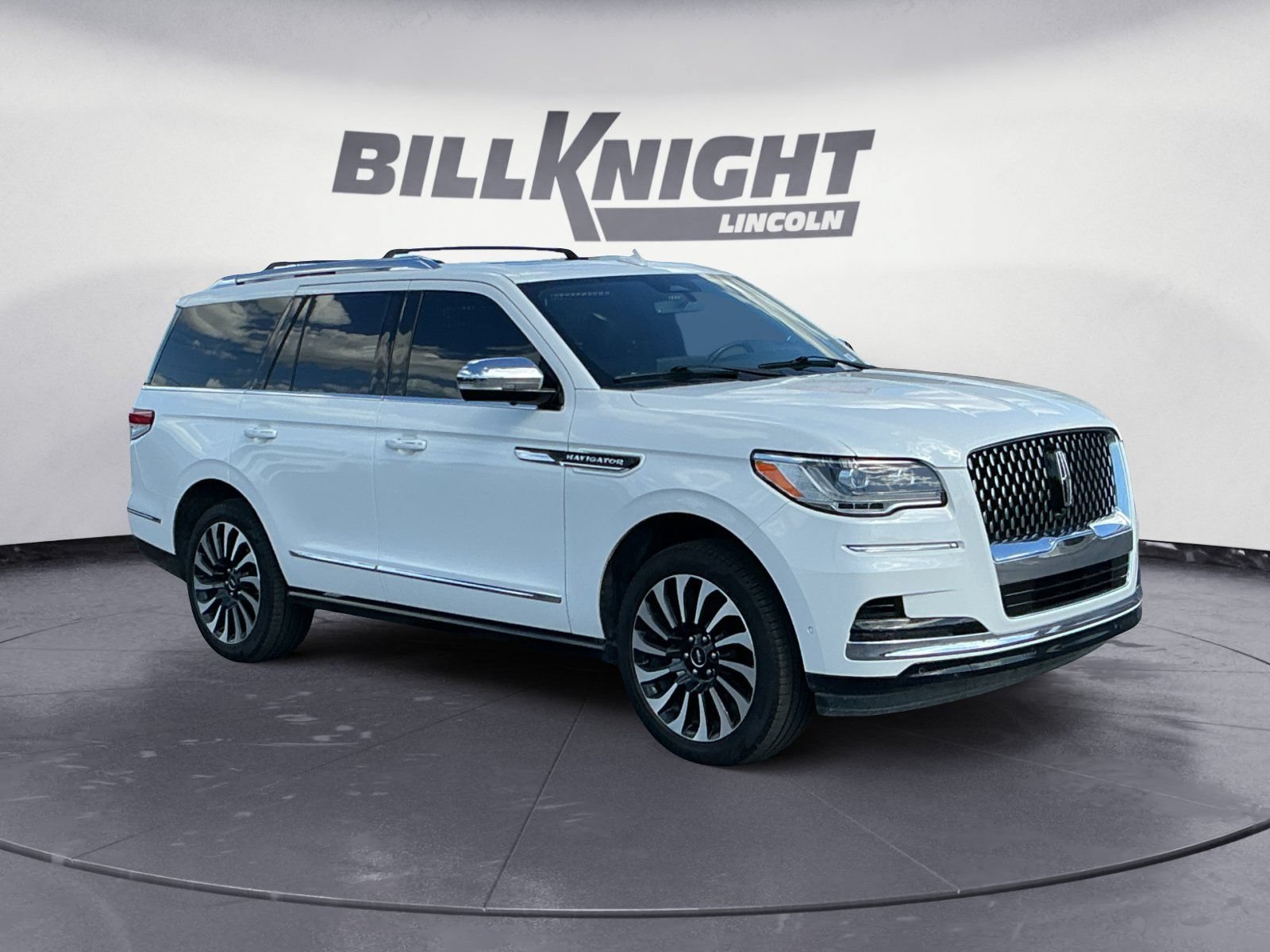 Used 2022 Lincoln Navigator Black Label AWD/4WD image 1