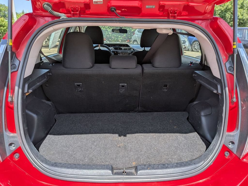 Used 2016 Toyota Prius C Three FWD image 27