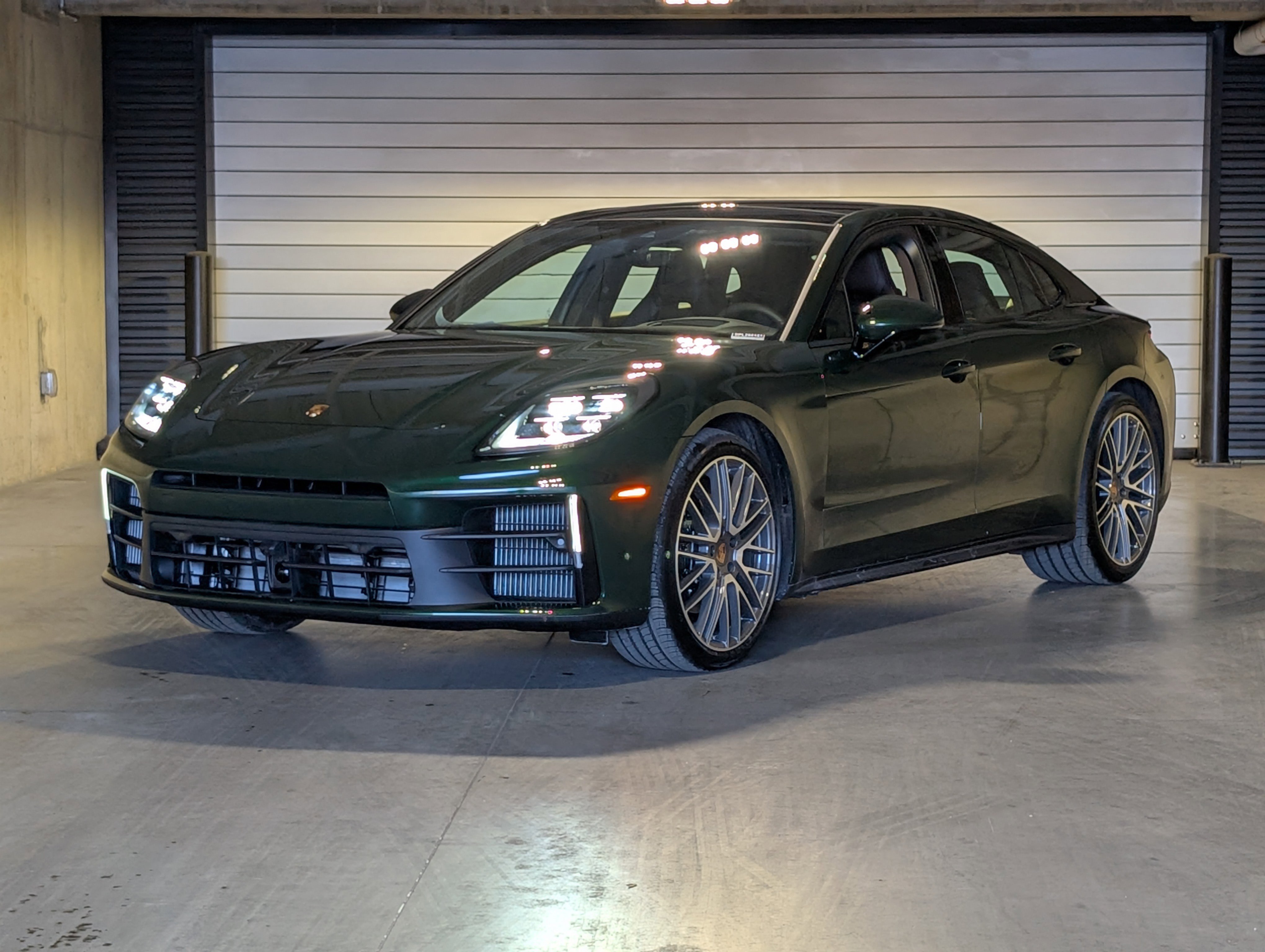 New 2026 Porsche Panamera 4