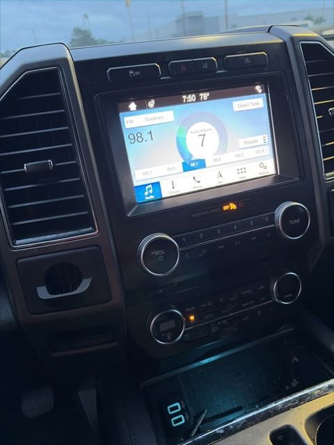 Used 2018 Ford Expedition XLT w/ Equipment Group 202A image 15