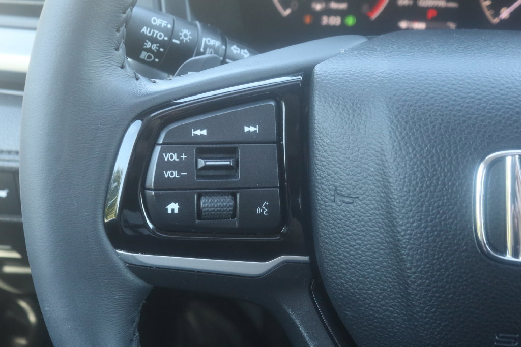 Used 2026 Honda Odyssey Touring image 25