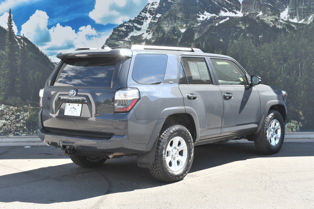 Certified 2024 Toyota 4Runner SR5 Premium w/ Moonroof Package AWD/4WD image 3