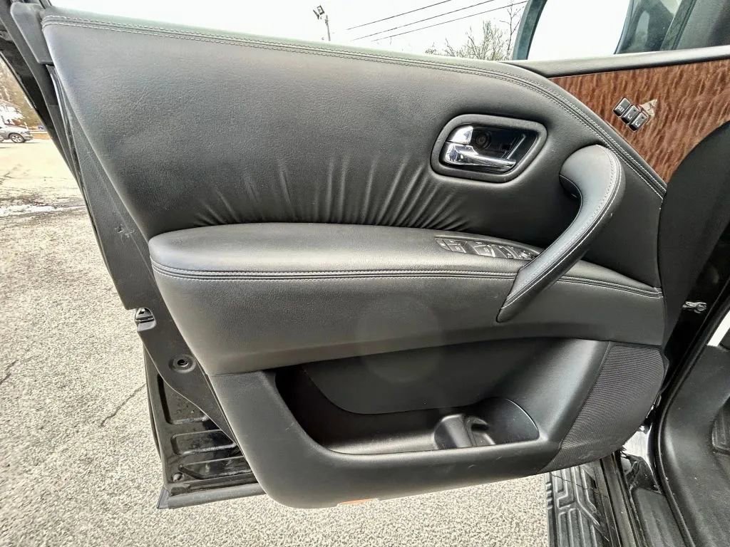 Used 2018 Nissan Armada SL w/ Moonroof Package image 14