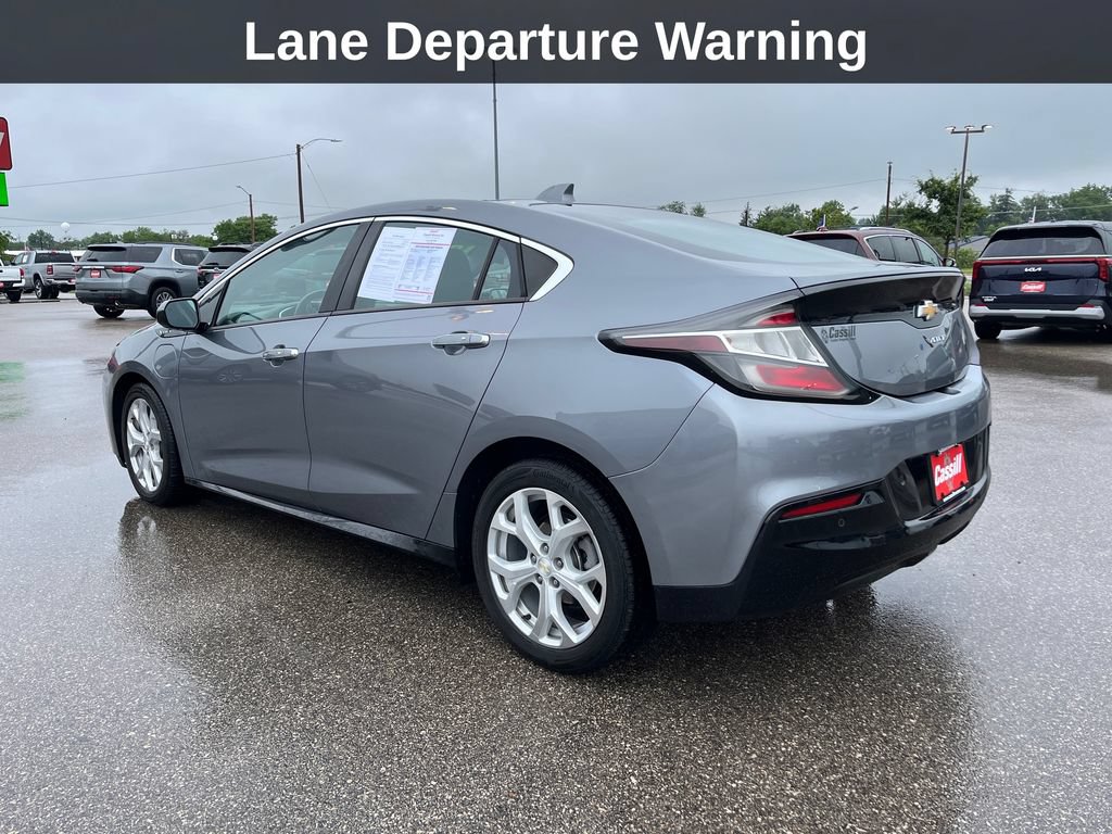 Used 2018 Chevrolet Volt Premier w/ Driver Confidence Package FWD image 3