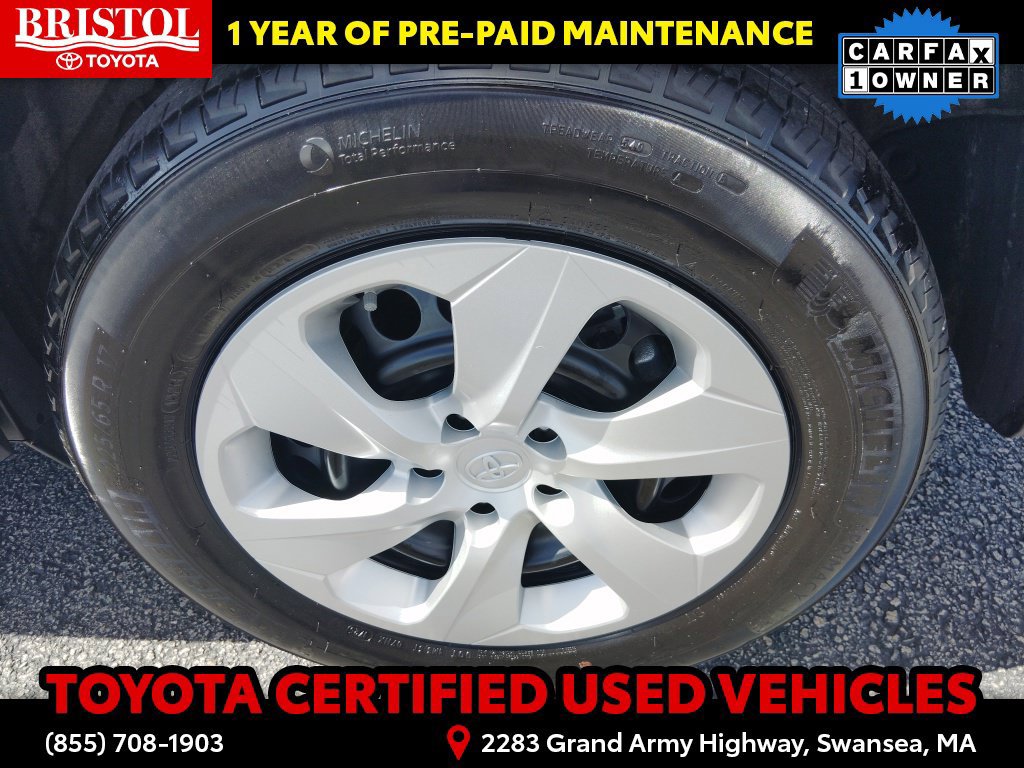 Certified 2025 Toyota RAV4 LE AWD/4WD image 12
