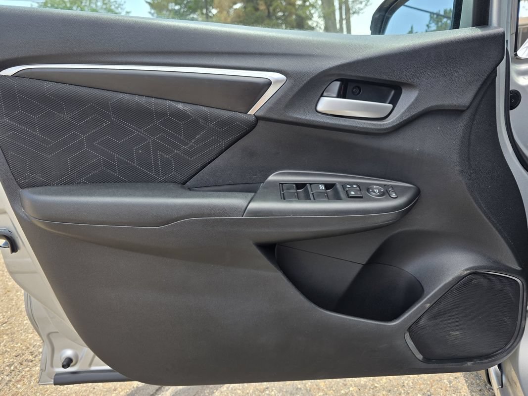 Used 2015 Honda Fit EX image 12