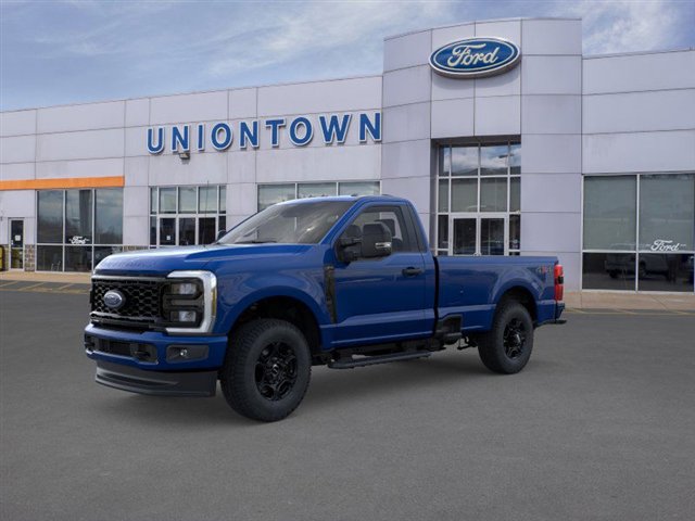 New 2026 Ford F250 4x4 Regular Cab Super Duty video 1