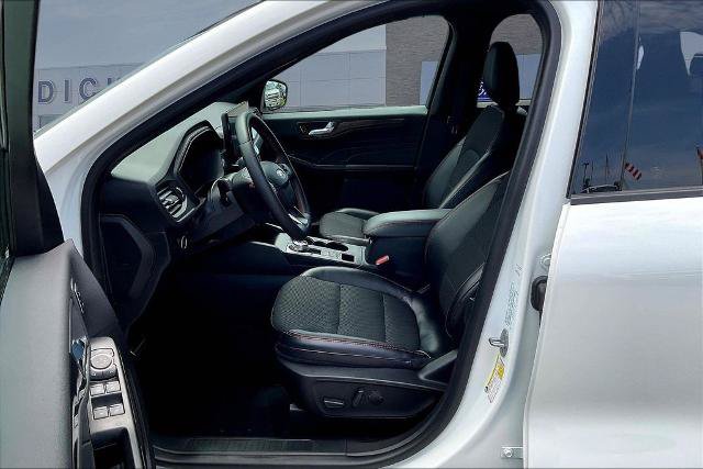 Certified 2023 Ford Escape ST-Line Select w/ Tech Pack #2 AWD/4WD image 21