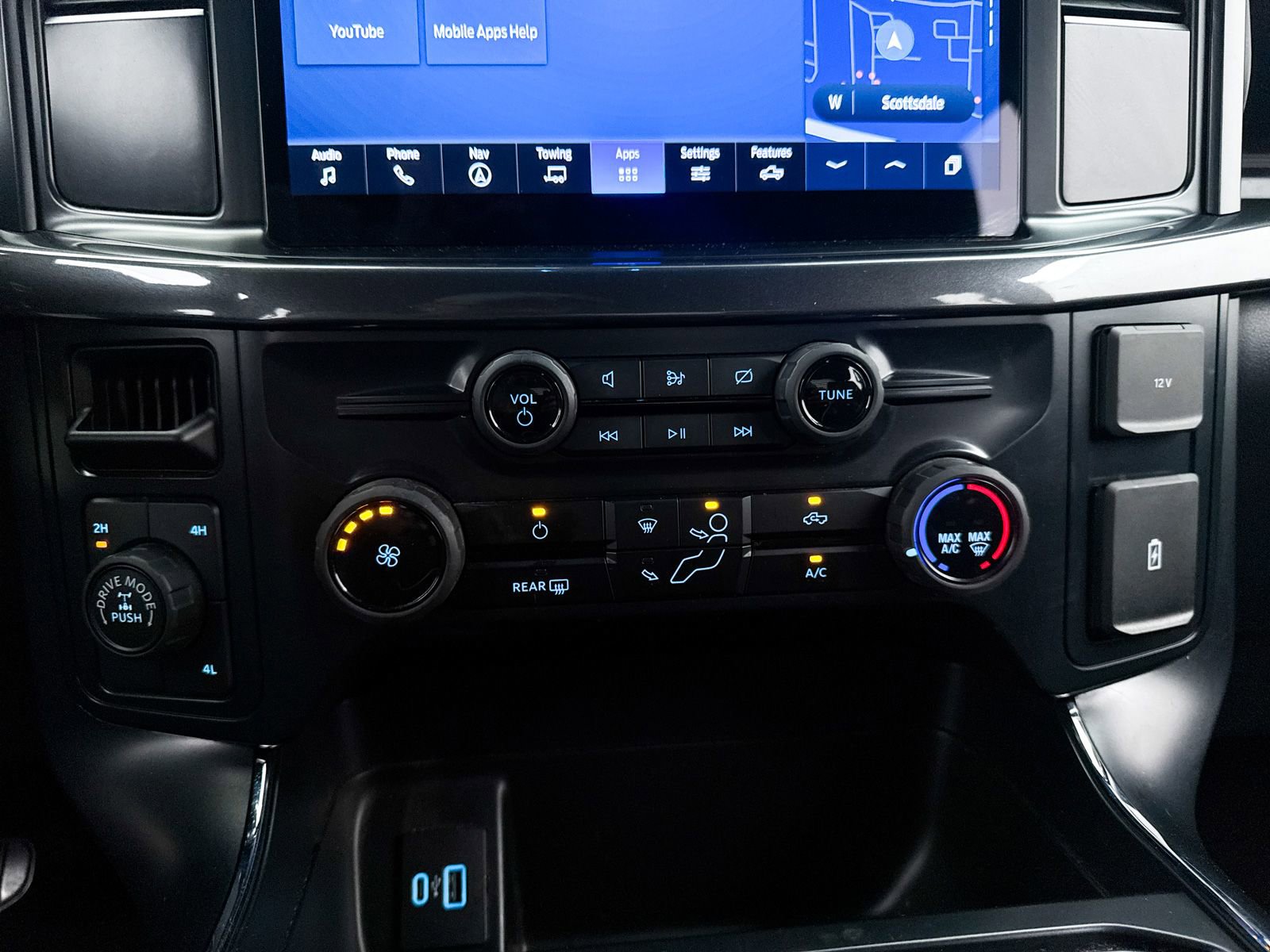 Used 2024 Ford F150 STX image 25