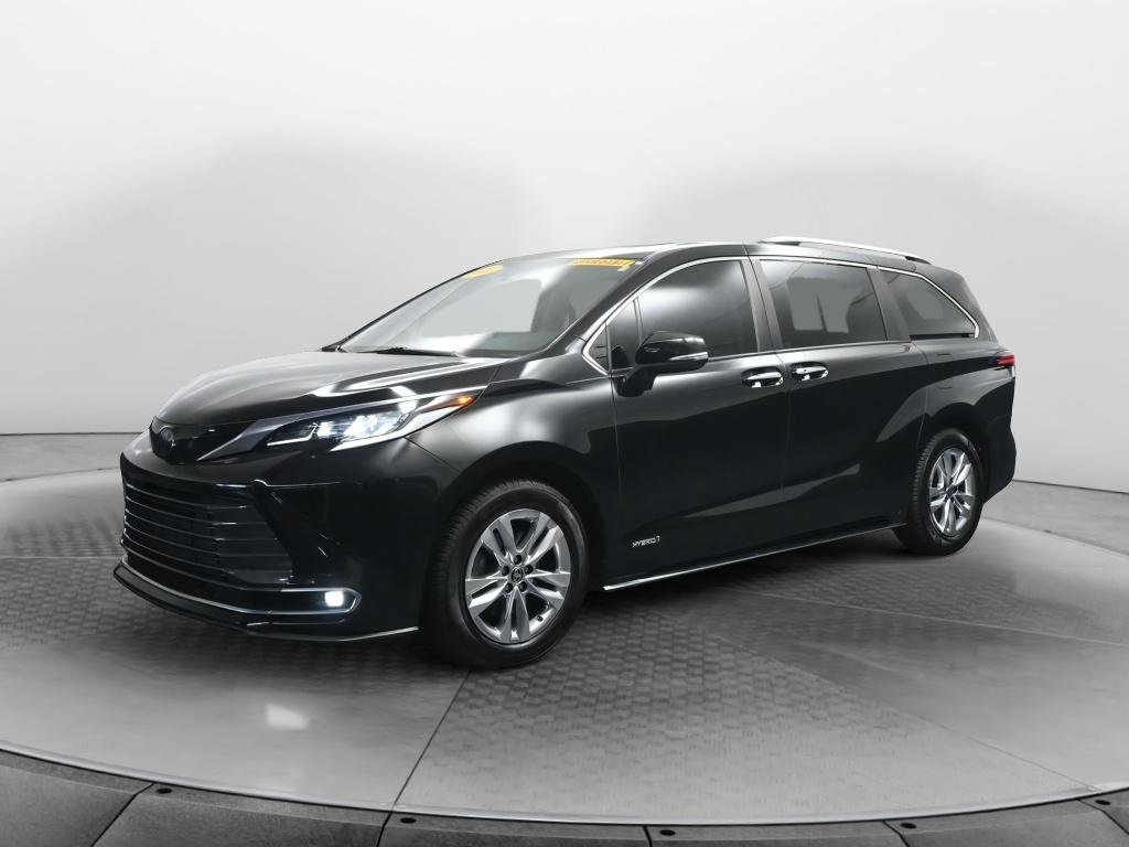 Used 2021 Toyota Sienna Limited