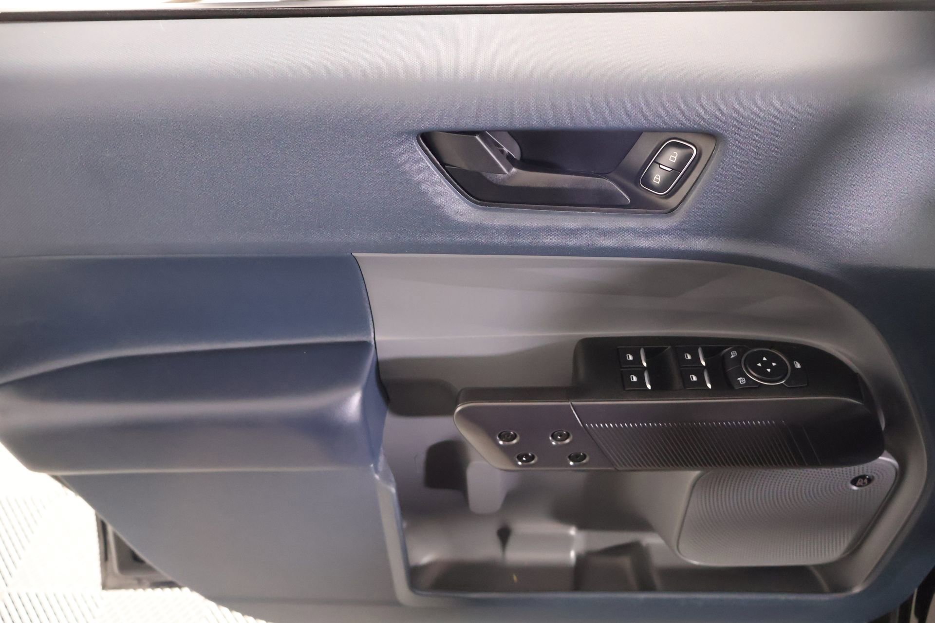 Used 2024 Ford Maverick Tremor w/ Tremor Off-Road Package image 16