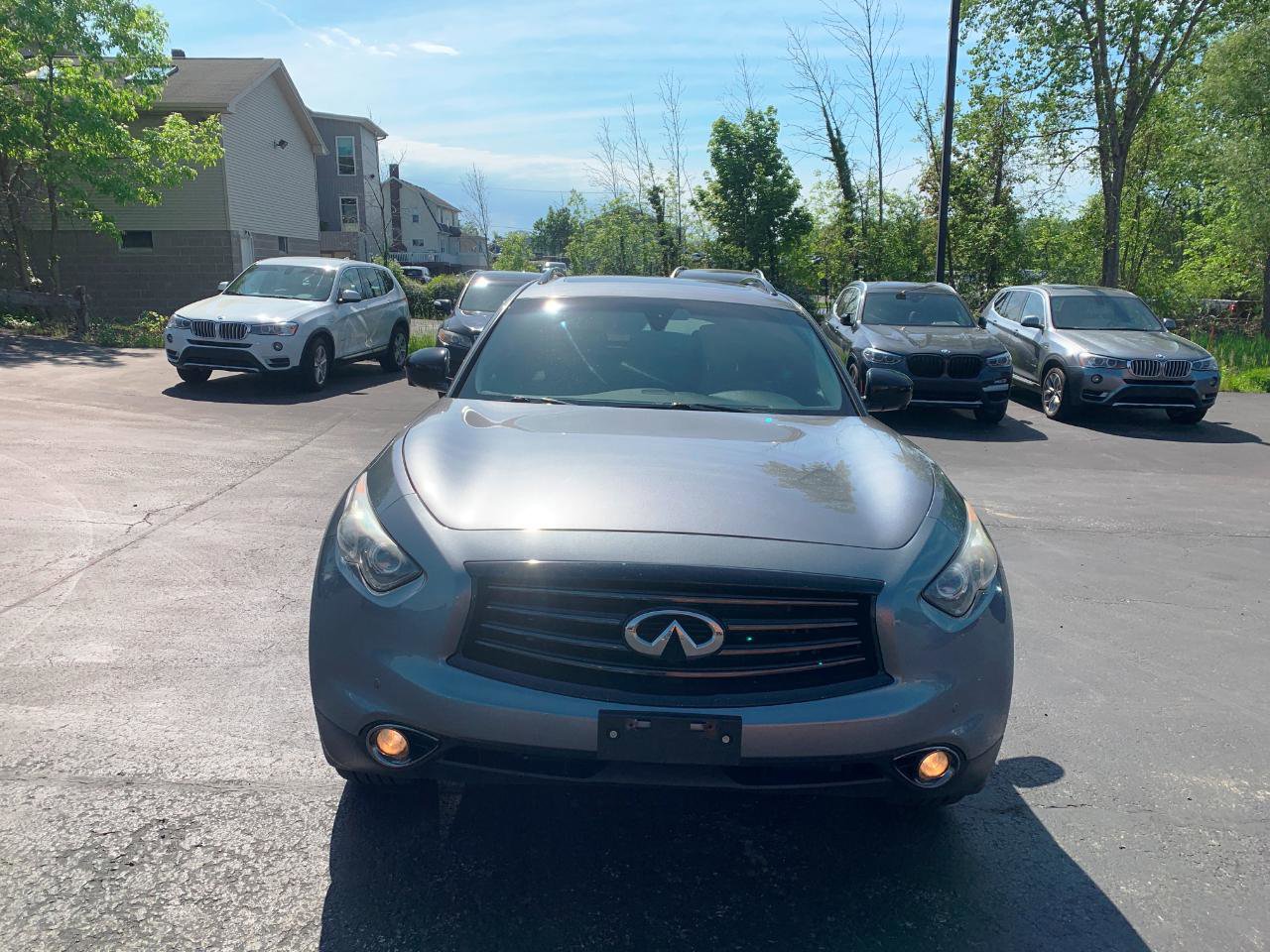 Used 2016 INFINITI QX70 AWD image 2