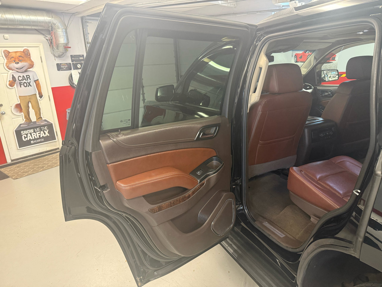 Used 2018 Chevrolet Tahoe Premier image 37