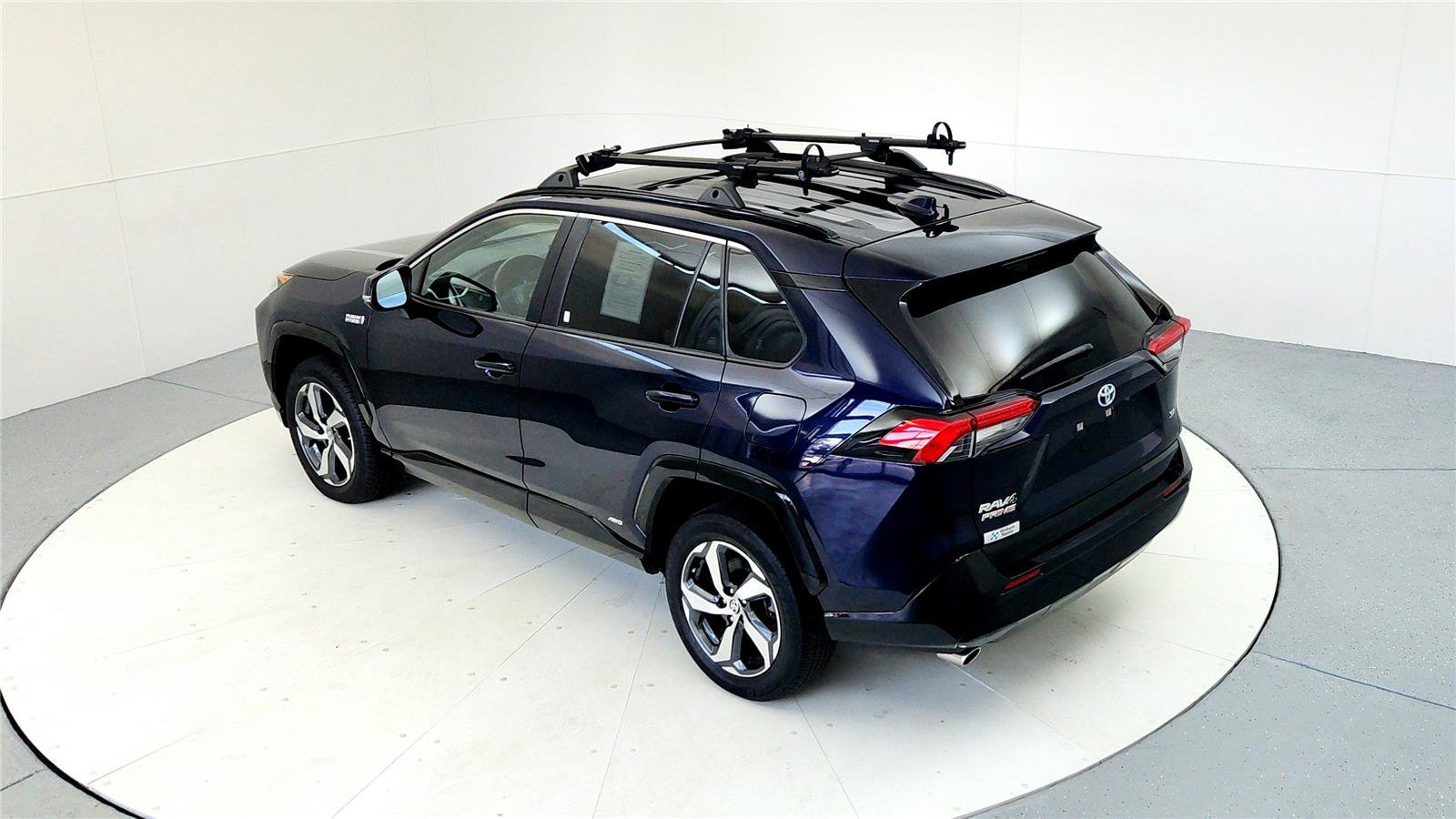 Certified 2021 Toyota RAV4 SE w/ Weather & Moonroof Package image 16