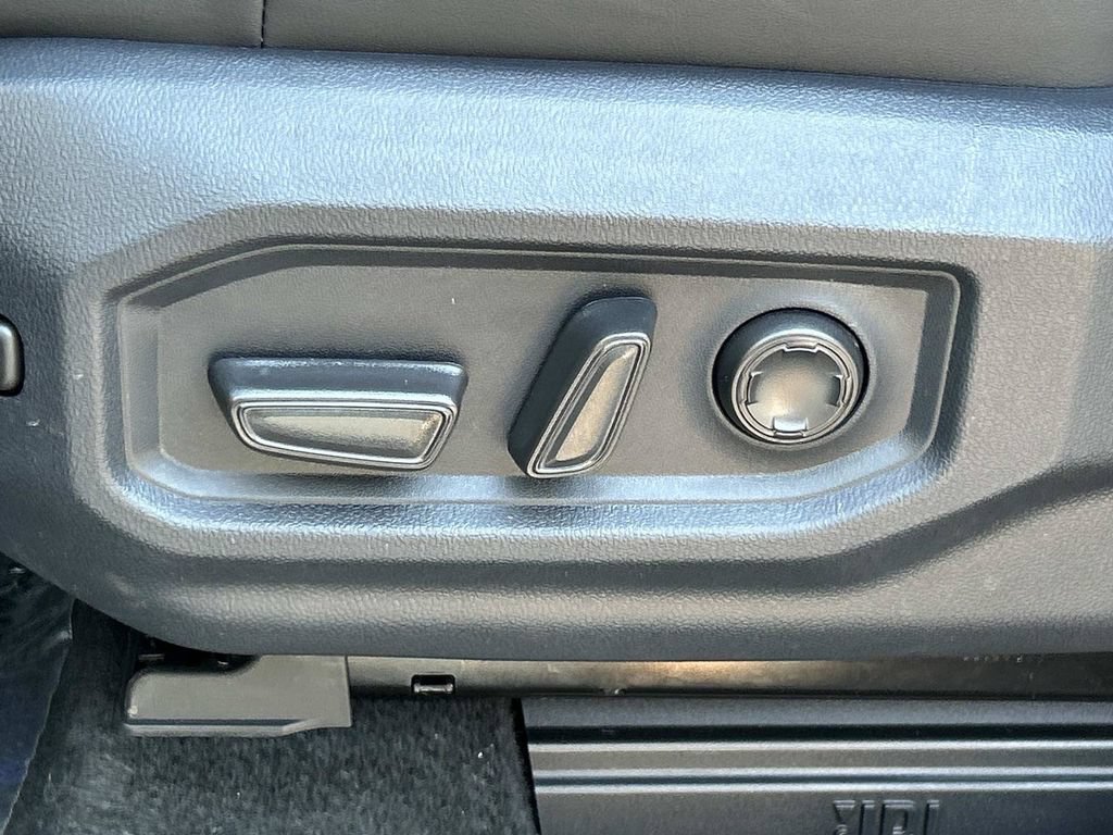New 2026 Toyota Tundra Platinum AWD/4WD image 29