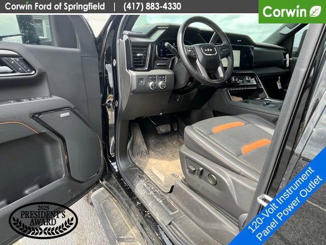 Used 2025 GMC Sierra 2500 AT4 w/ AT4 Premium Plus Package image 15