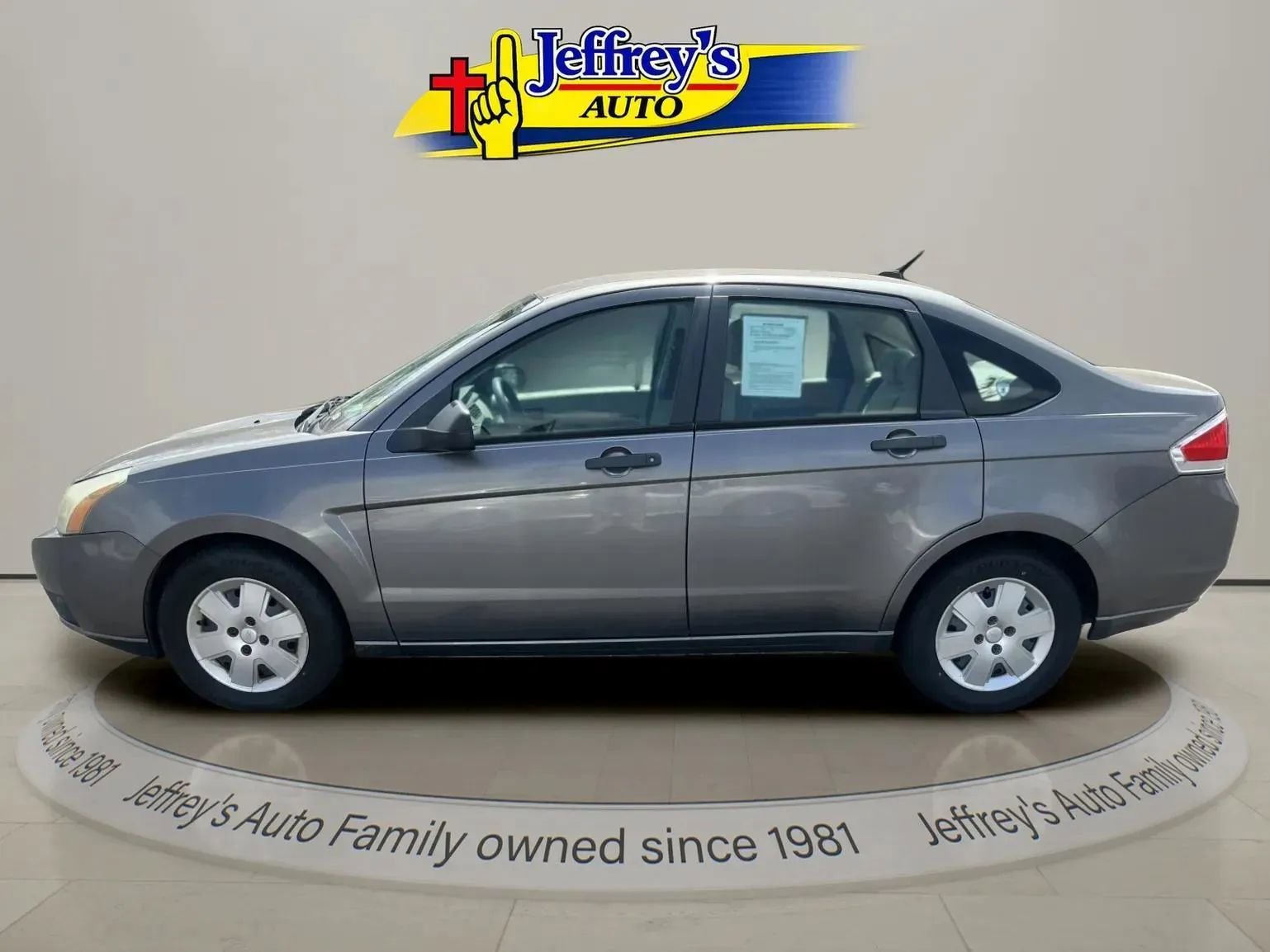 Used 2011 Ford Focus S FWD image 2