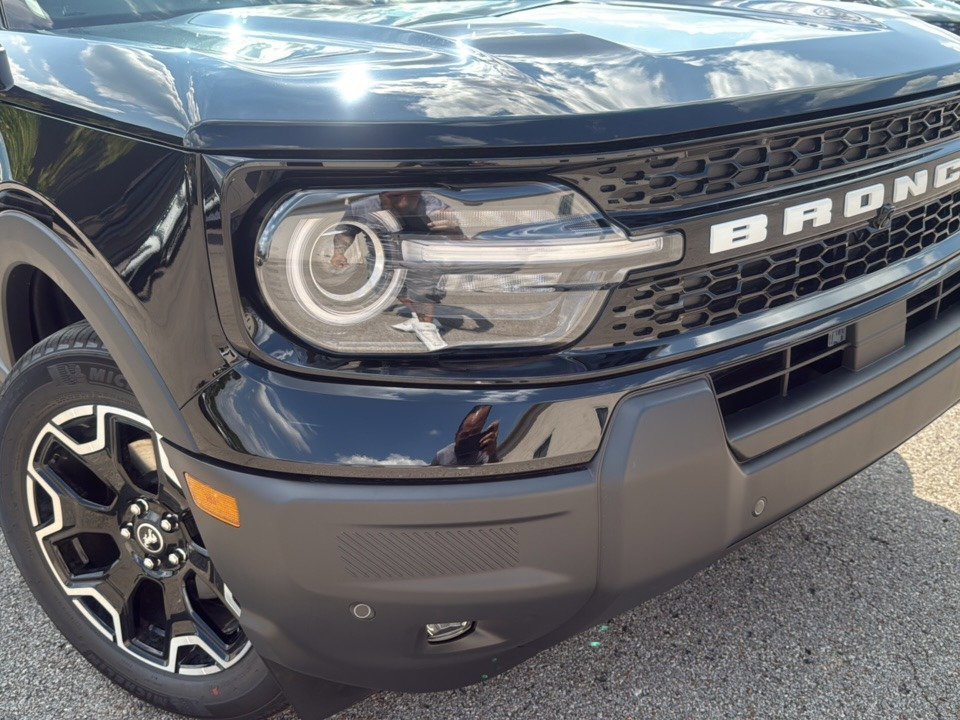 New 2025 Ford Bronco Sport Outer Banks w/ Outer Banks Tech Package+ image 10