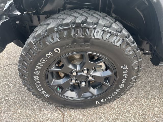 Used 2022 Jeep Wrangler Sport AWD/4WD image 12
