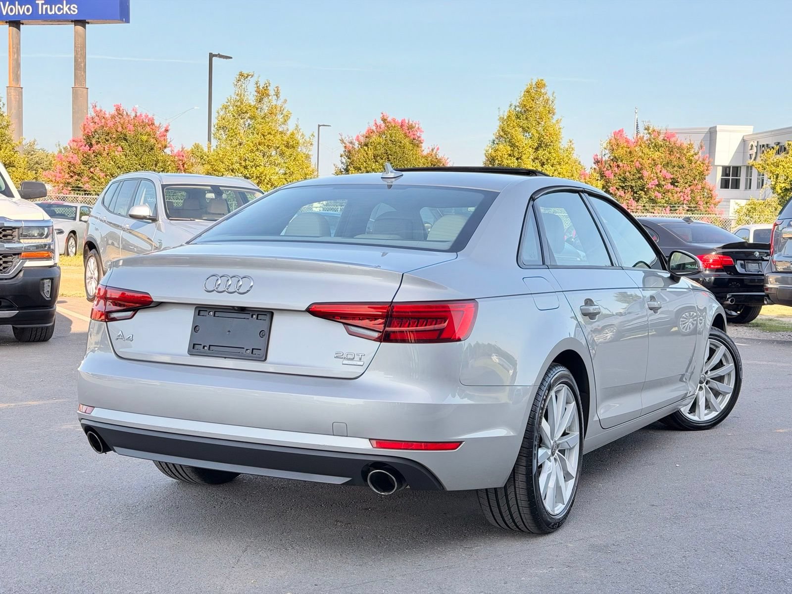 Used 2017 Audi A4 2.0T Ultra Premium FWD image 7