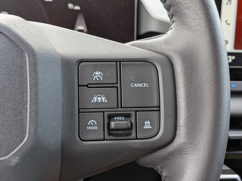 Used 2026 Toyota RAV4 XLE Premium AWD/4WD image 22