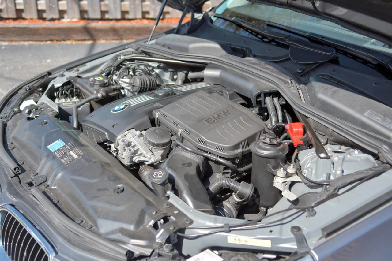 Used 2008 BMW 535xi Sedan w/ Premium Pkg image 26