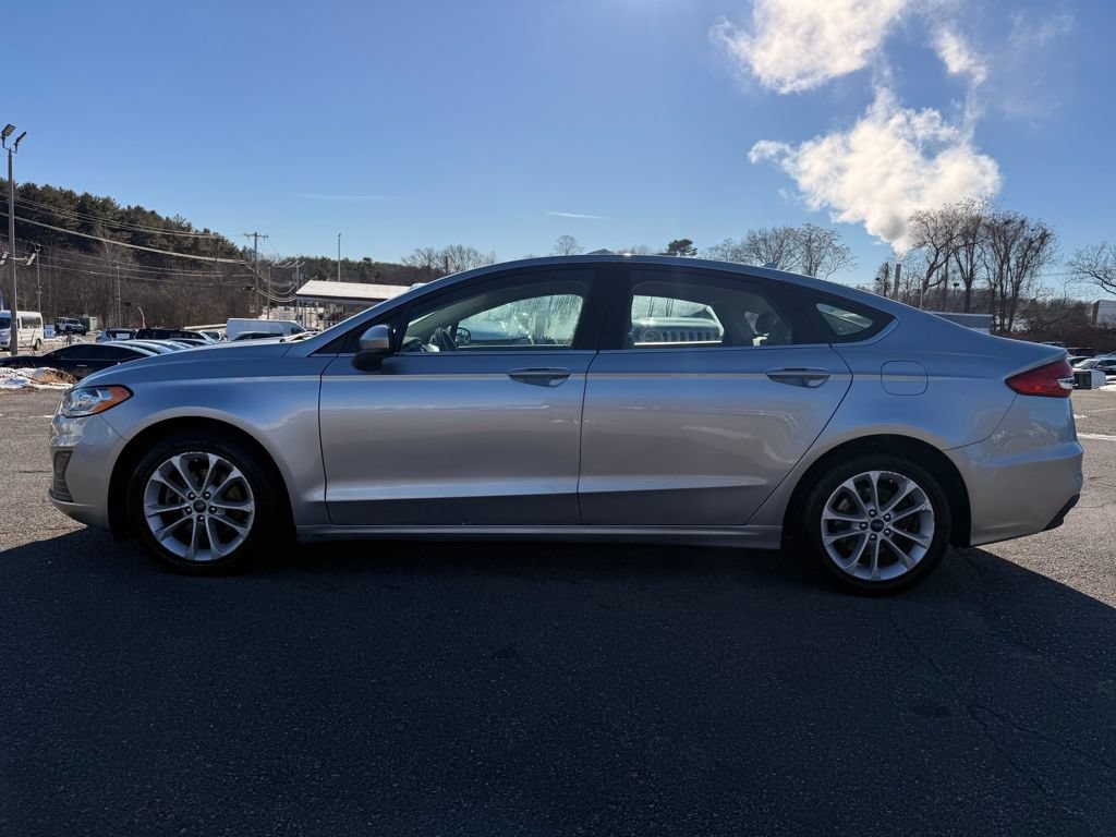Used 2020 Ford Fusion SE FWD image 10