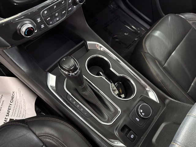 Used 2020 Chevrolet Traverse LT FWD image 21