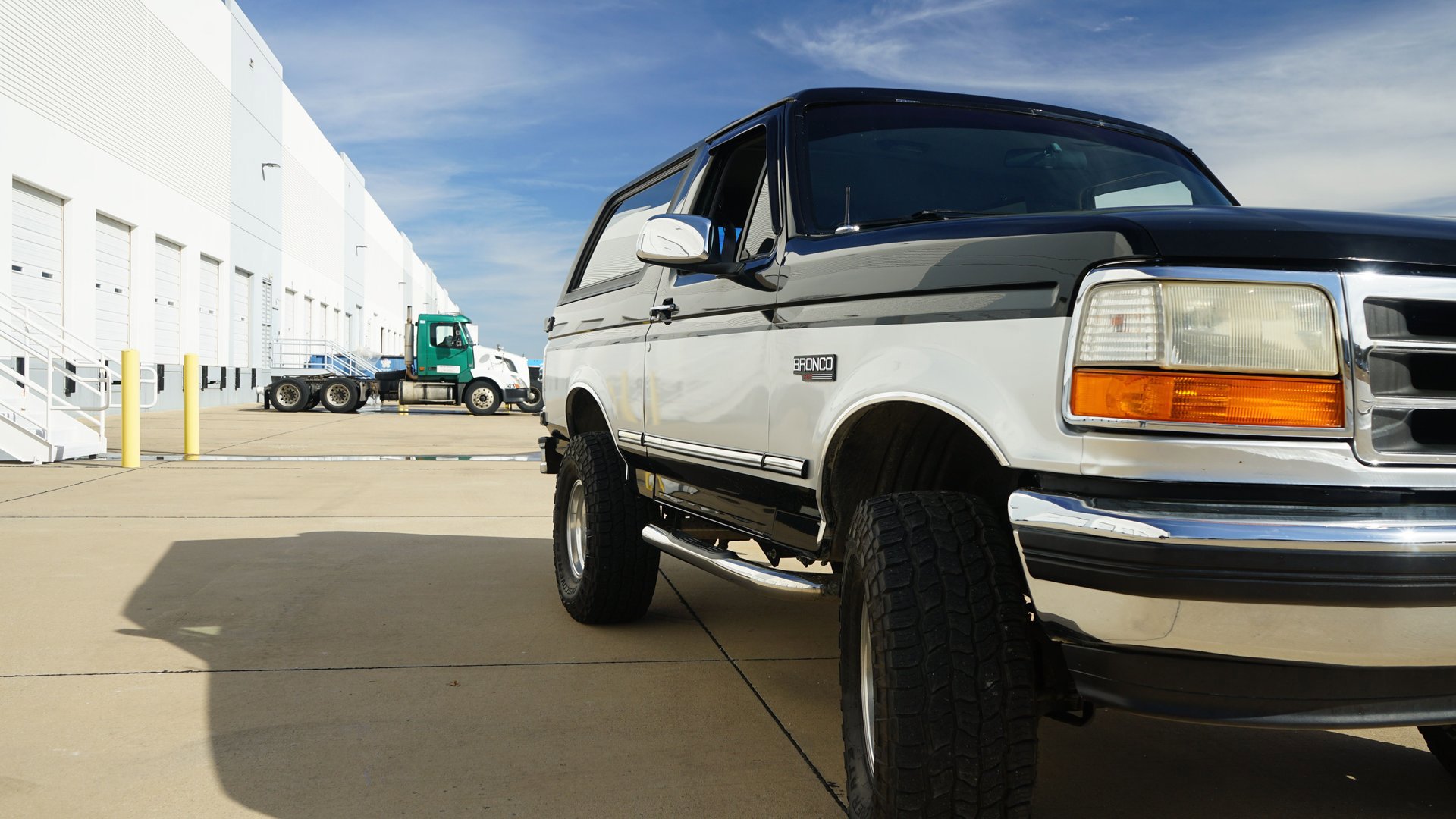 Used 1995 Ford Bronco XLT image 33