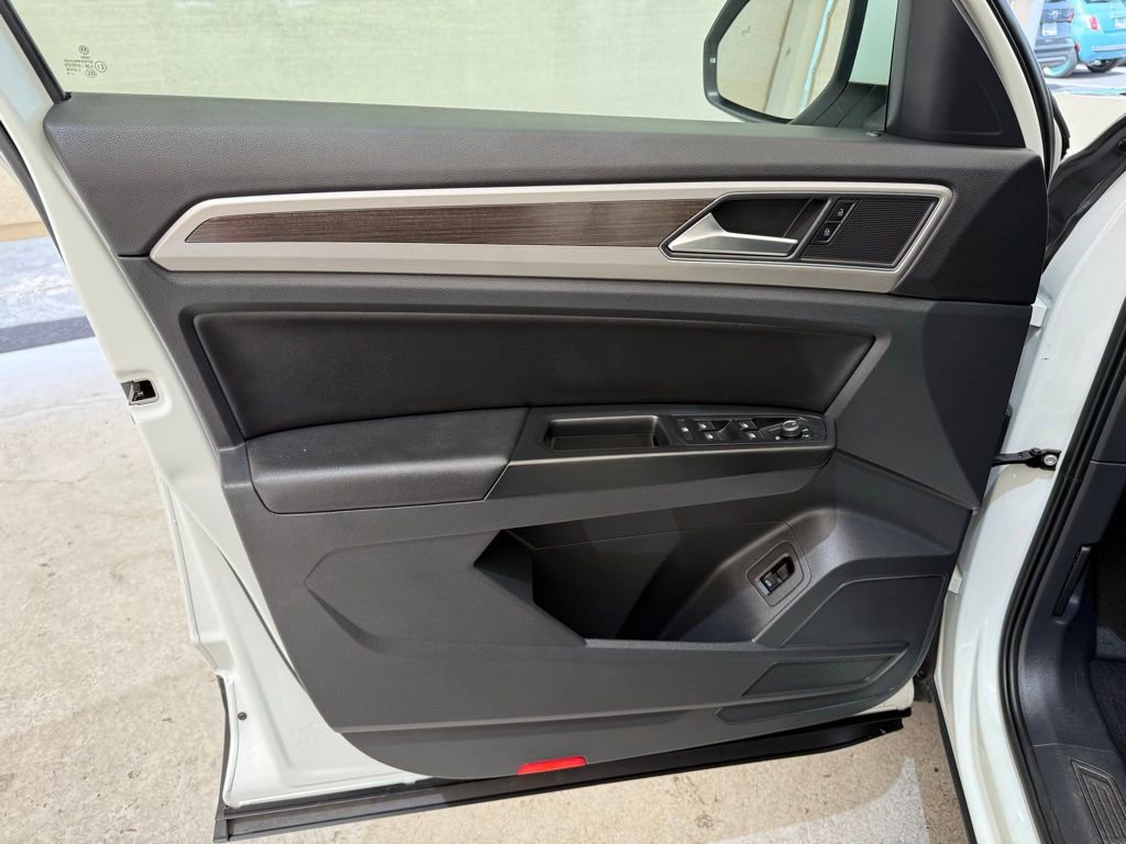 Used 2019 Volkswagen Atlas SEL AWD/4WD image 27