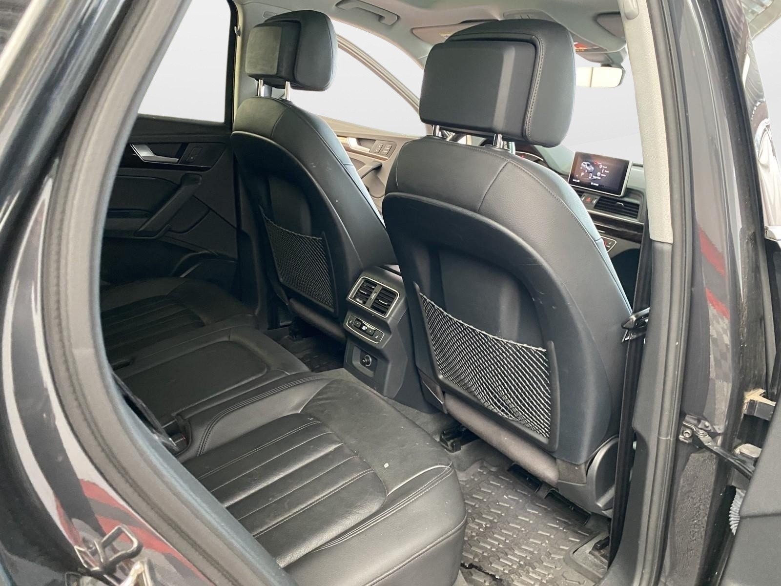 Used 2018 Audi Q5 2.0T Premium Plus w/ Premium Plus Package AWD/4WD image 11