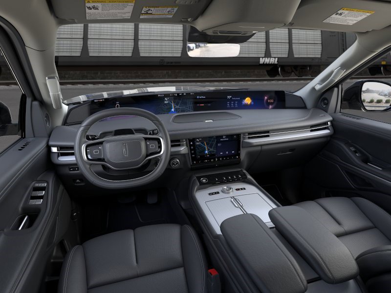 New 2026 Lincoln Navigator Premiere image 9