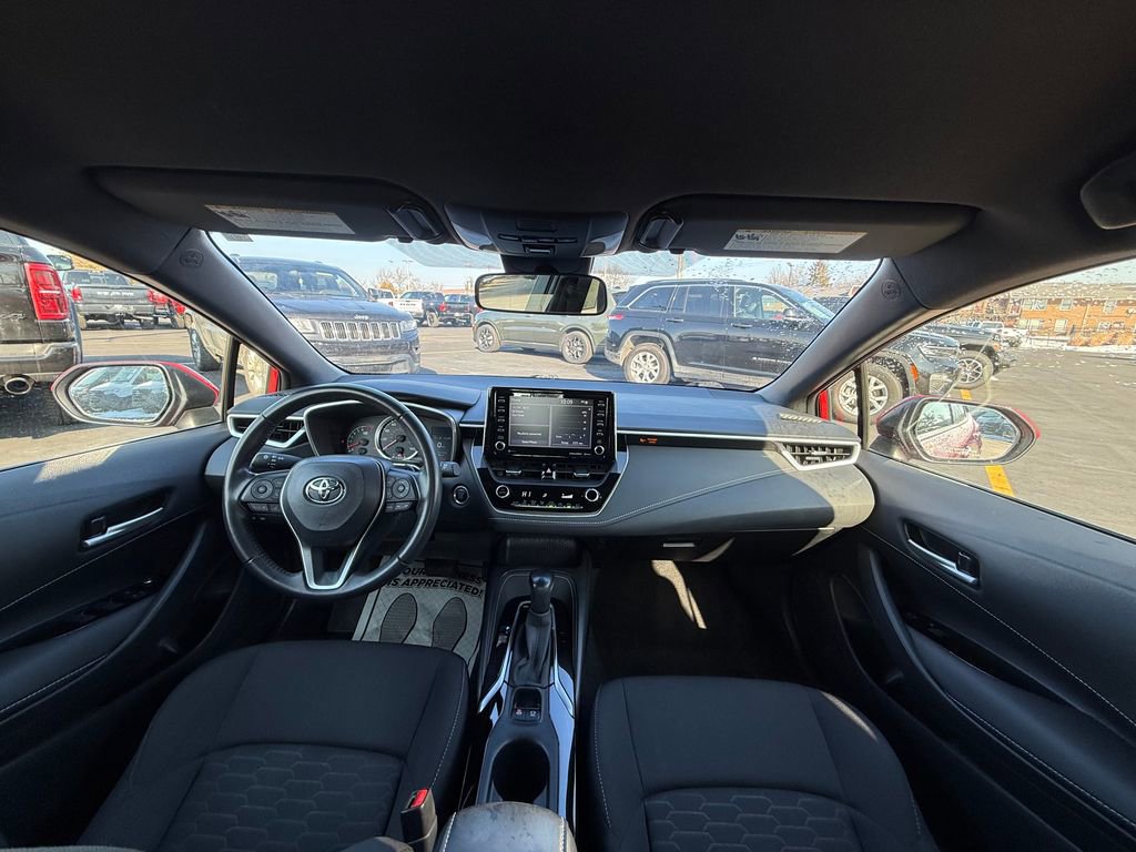 Used 2021 Toyota Corolla SE w/ Special Edition image 13