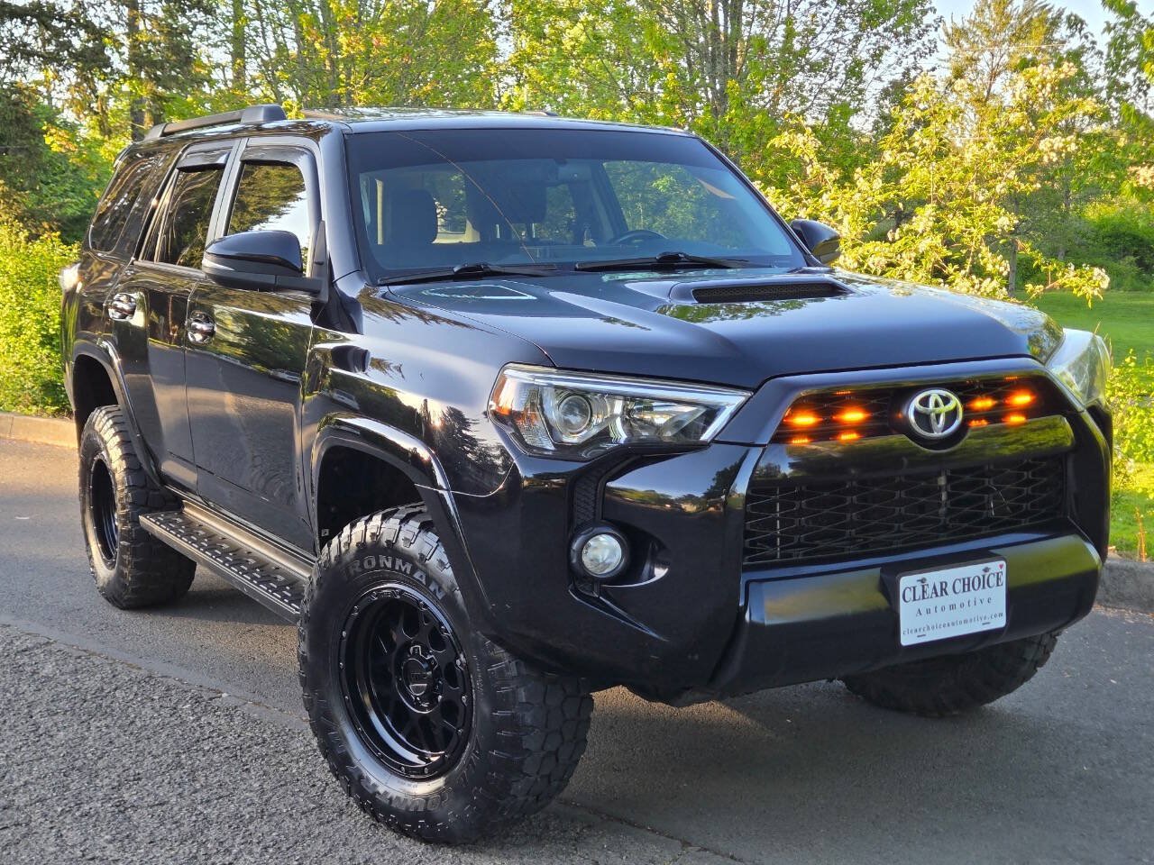 Used 2015 Toyota 4Runner Trail Premium AWD/4WD image 40