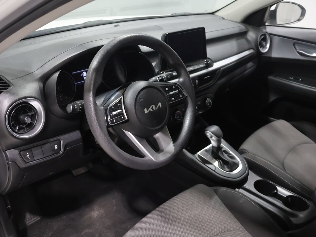 Used 2023 Kia Forte LXS FWD image 14