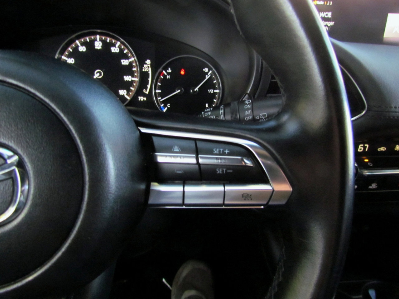 Used 2020 MAZDA MAZDA3 Hatchback w/ Premium Package image 23