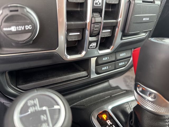 Used 2024 Jeep Wrangler Sahara w/ Technology Group image 30