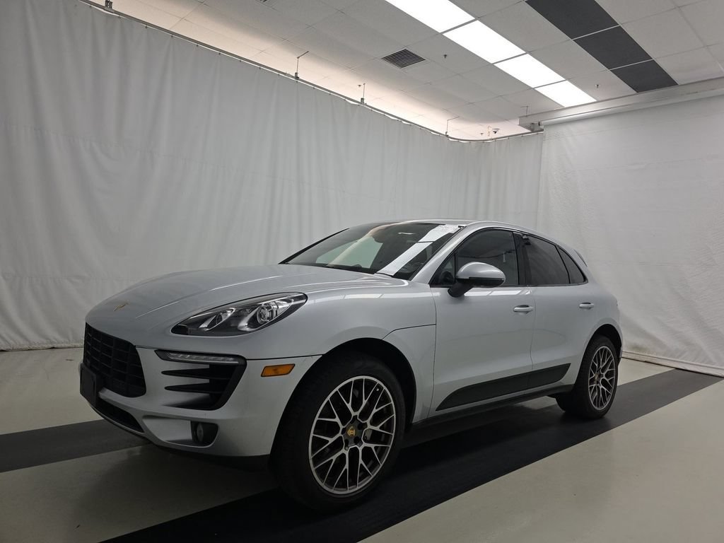 Used 2018 Porsche Macan S w/ Premium Package Plus AWD/4WD image 2