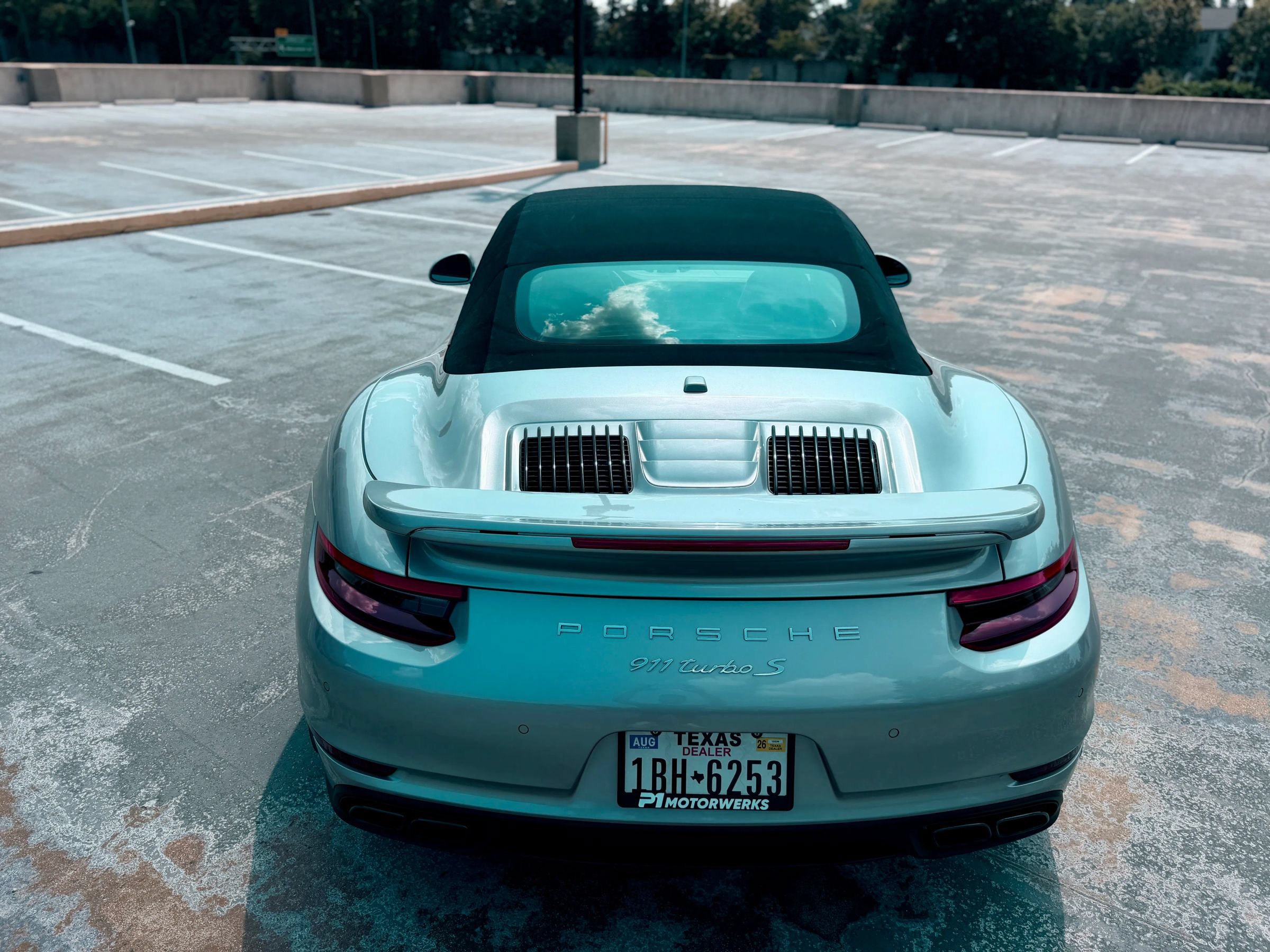 Used 2017 Porsche 911 Turbo S AWD/4WD image 19
