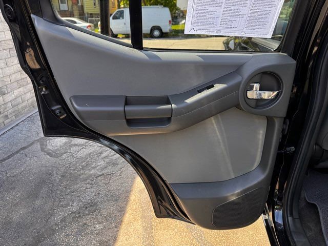Used 2014 Nissan Xterra S w/ Value Package AWD/4WD image 16
