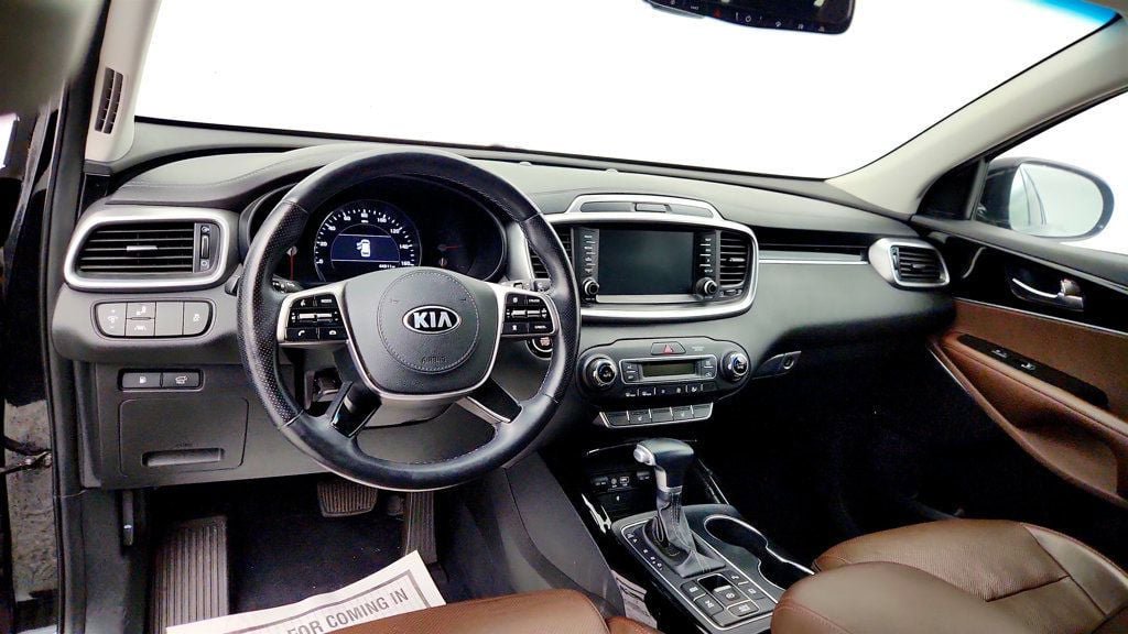 Used 2020 Kia Sorento SX image 13