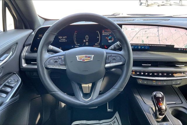 Used 2025 Cadillac XT4 Sport image 5