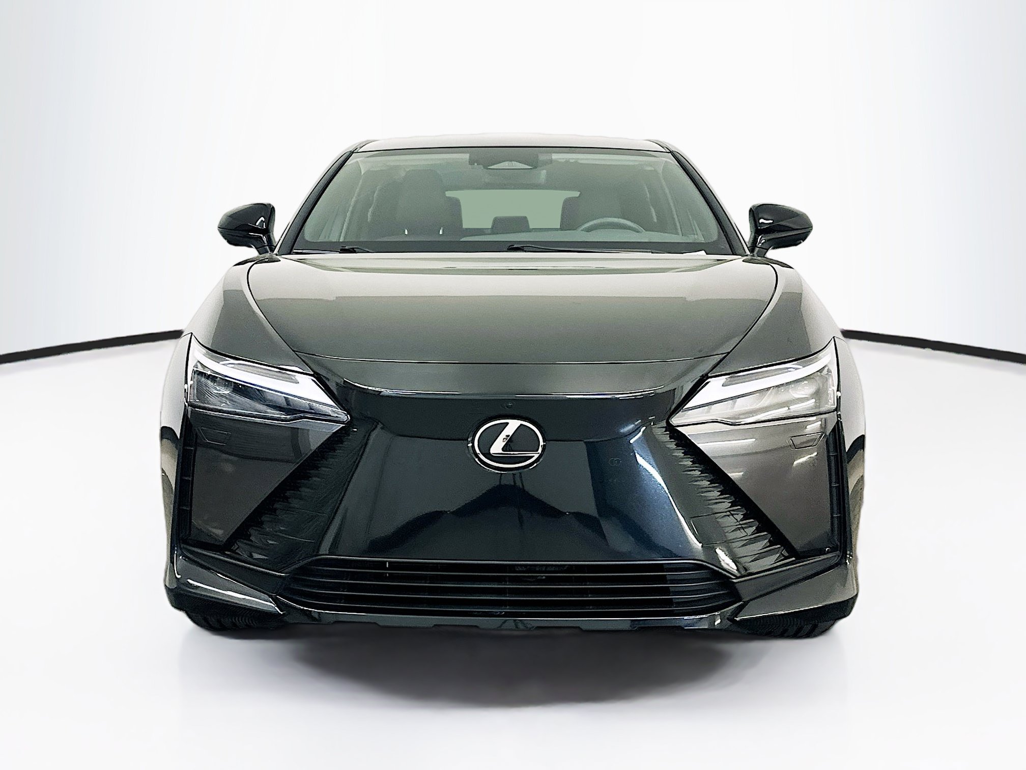 Used 2023 Lexus RZ 450e Premium w/ Technology Package AWD/4WD image 2