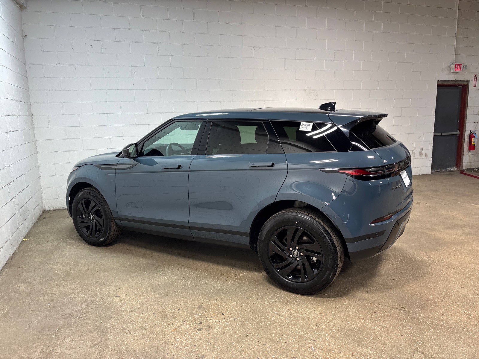 New 2026 Land Rover Range Rover Evoque S AWD/4WD image 10