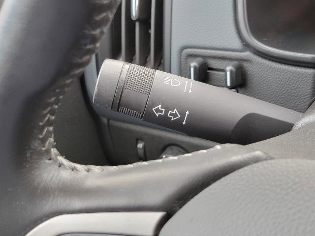 Used 2020 Chevrolet Colorado Z71 w/ Safety Package image 14