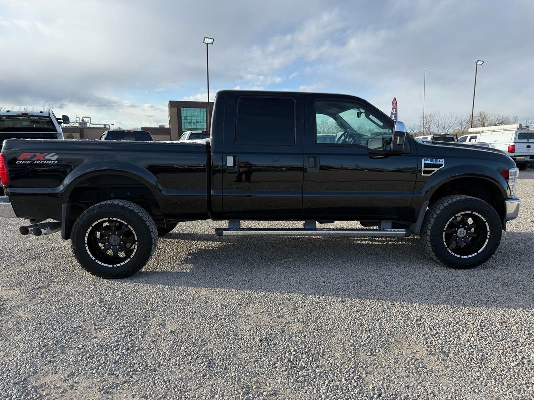 Used 2010 Ford F250 XLT image 12