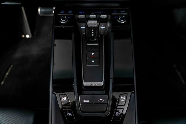 Used 2024 Porsche 911 Targa 4 GTS w/ Premium Package image 23