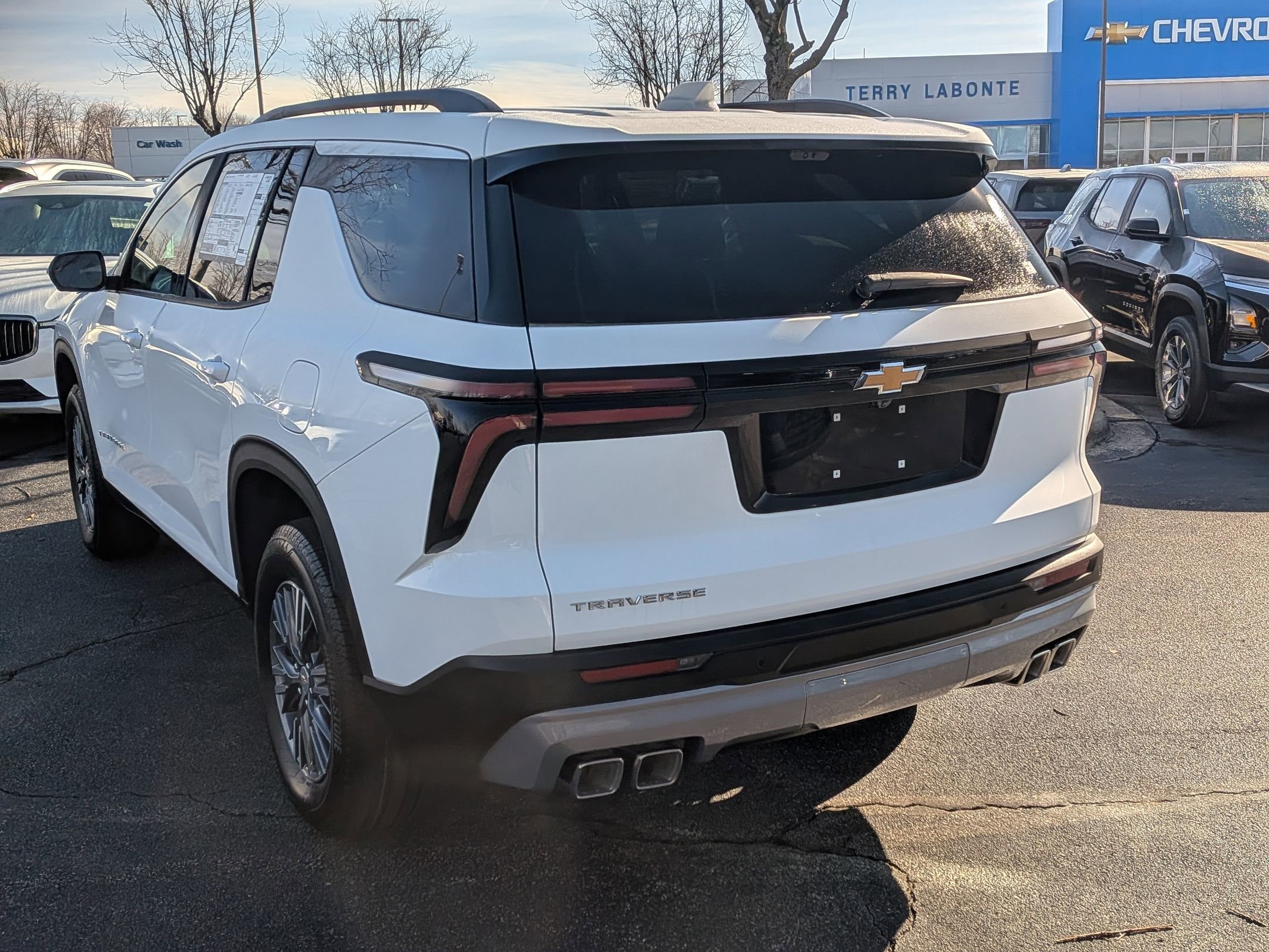 New 2026 Chevrolet Traverse LT w/ Driver Confidence Package FWD image 6